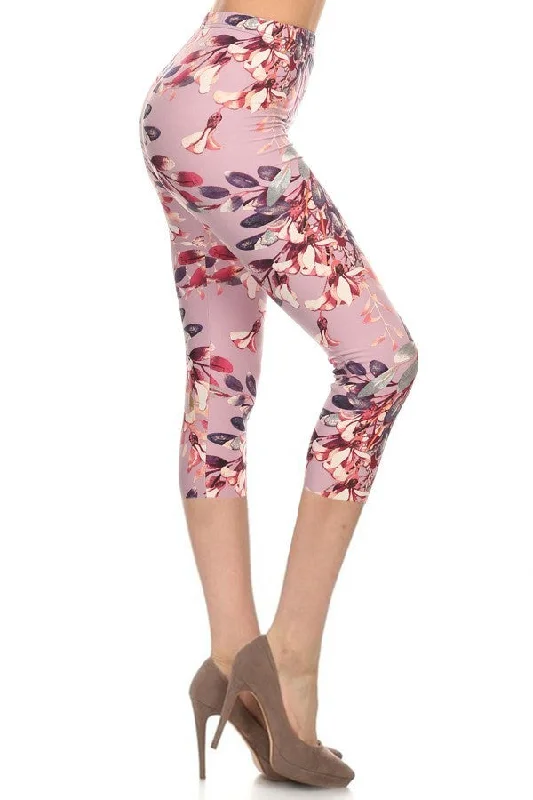 Exquisite Details Multi-color Print, Cropped Capri Leggings In A Fitted Style With A Banded High Waist