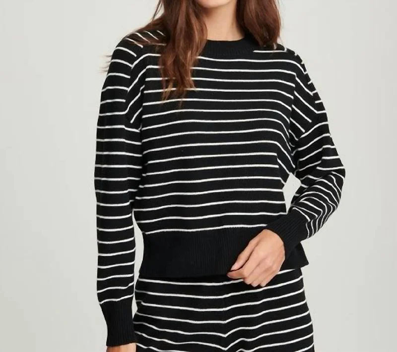 High-end Wear Lizz Sweater In Black/white Stripes