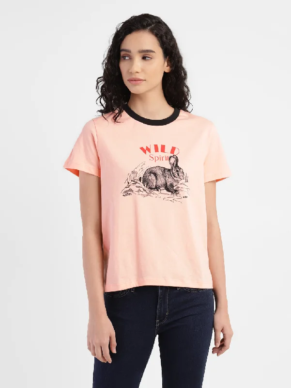 Fresh And Elegant Women's Graphic Print Crew Neck T-shirt