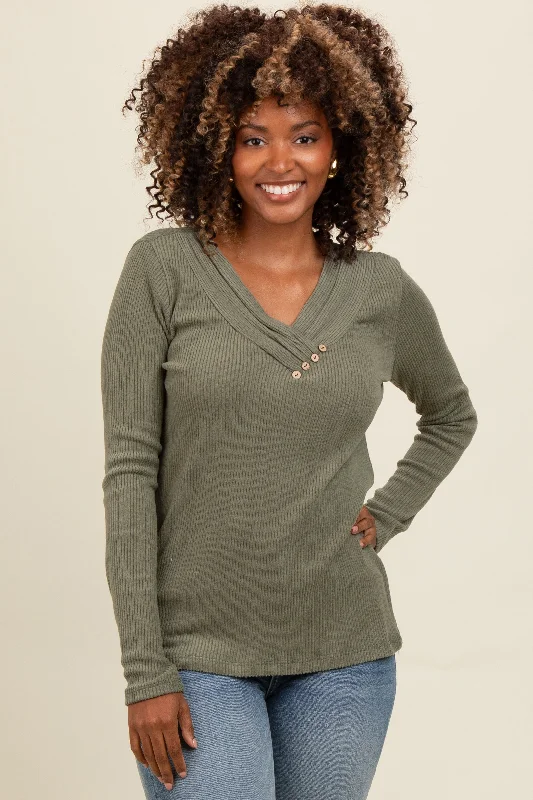 Relaxed Style Light Olive V-Neck Long Sleeve Top