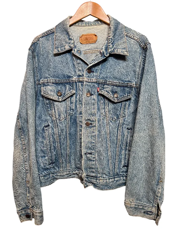 Exquisite Craftsmanship Levi Blue Denim Jacket (Size M)