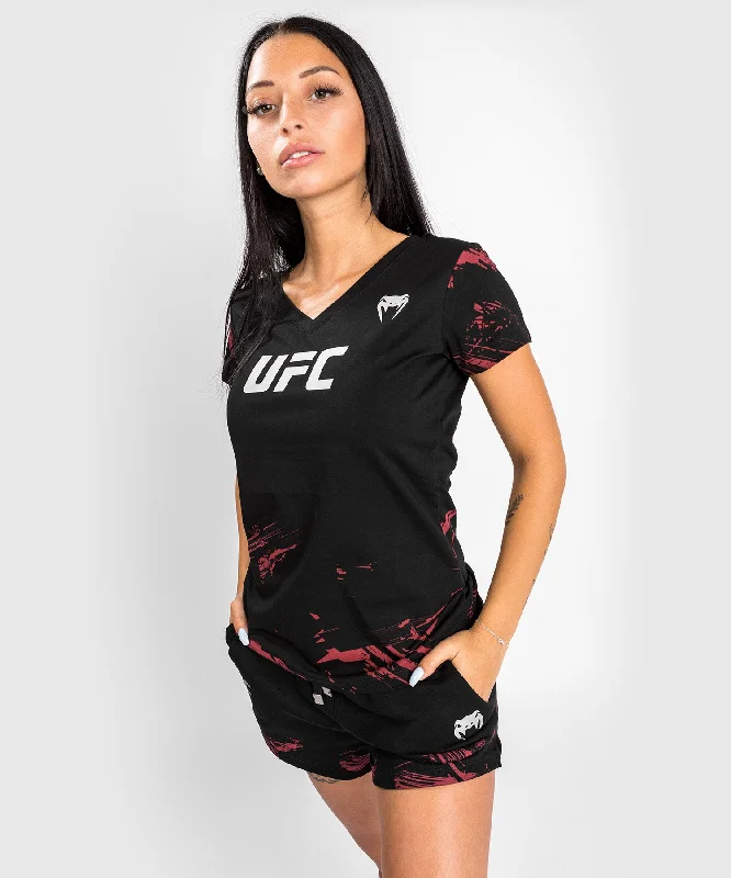 Classic Choice UFC Venum Authentic Fight Week 2.0 Women’s Short Sleeve T-Shirt - Black/Red